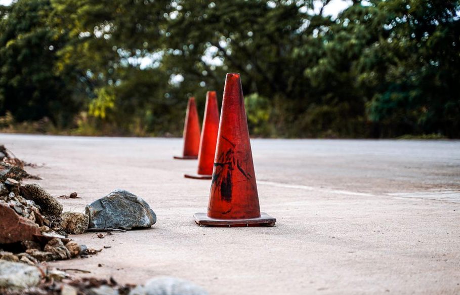 Concrete Driveway Warning Signs in Tampa
